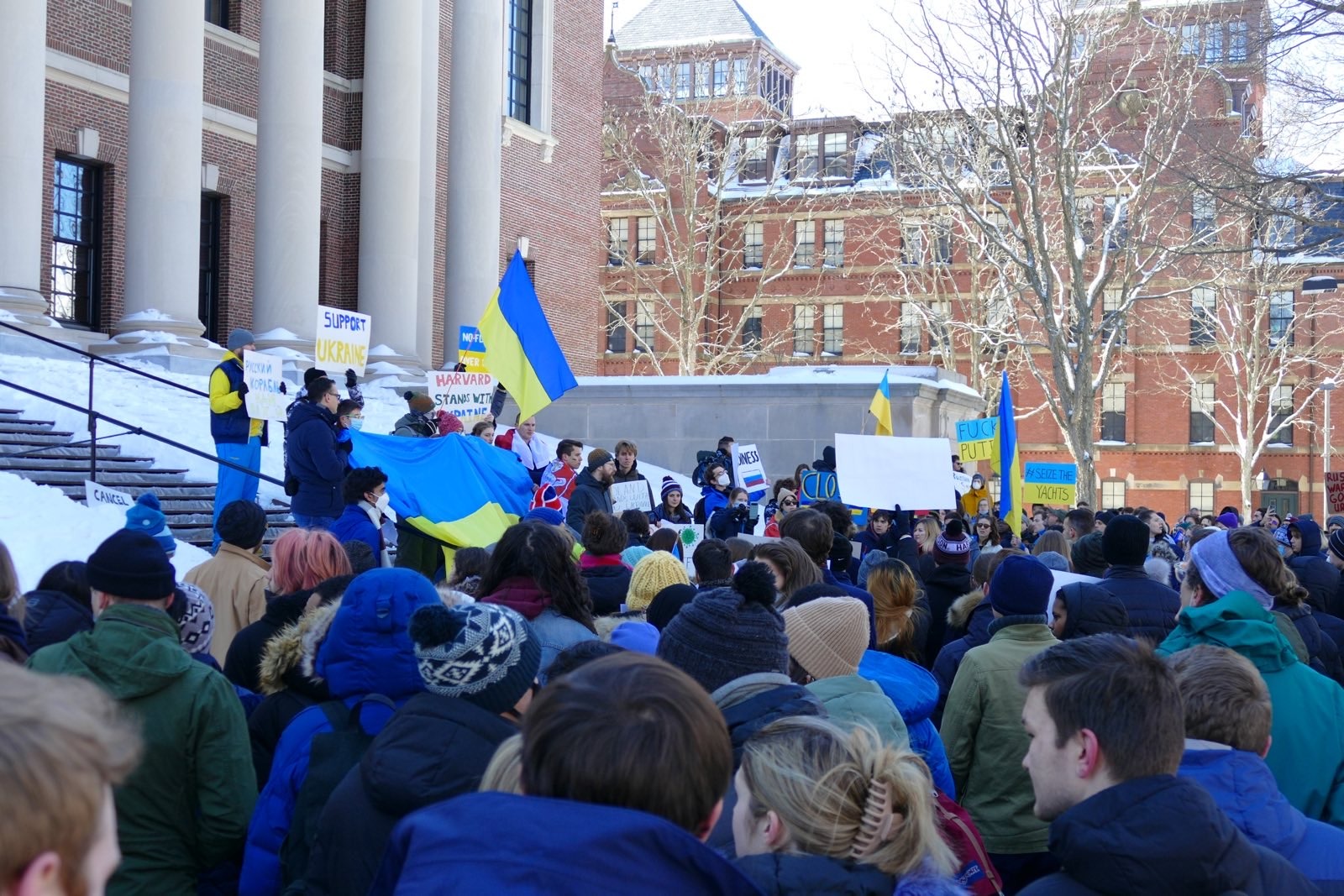 Harvard community says no to war in Ukraine